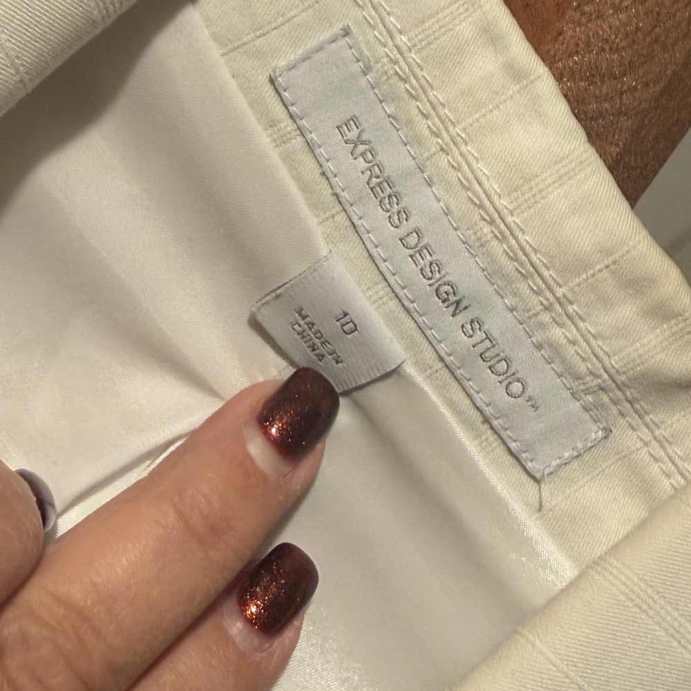 Express Cream Jacket - Picture 3 of 4